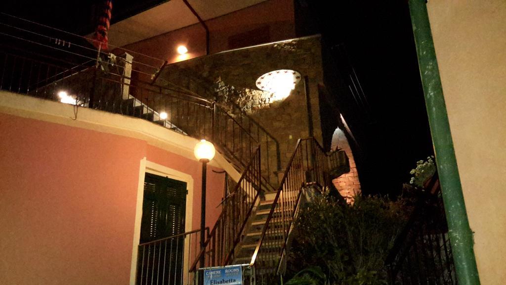 Affittacamere Elisabetta Vernazza Ngoại thất bức ảnh