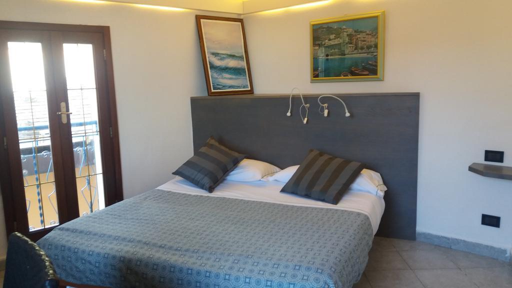 Affittacamere Elisabetta Vernazza Ngoại thất bức ảnh