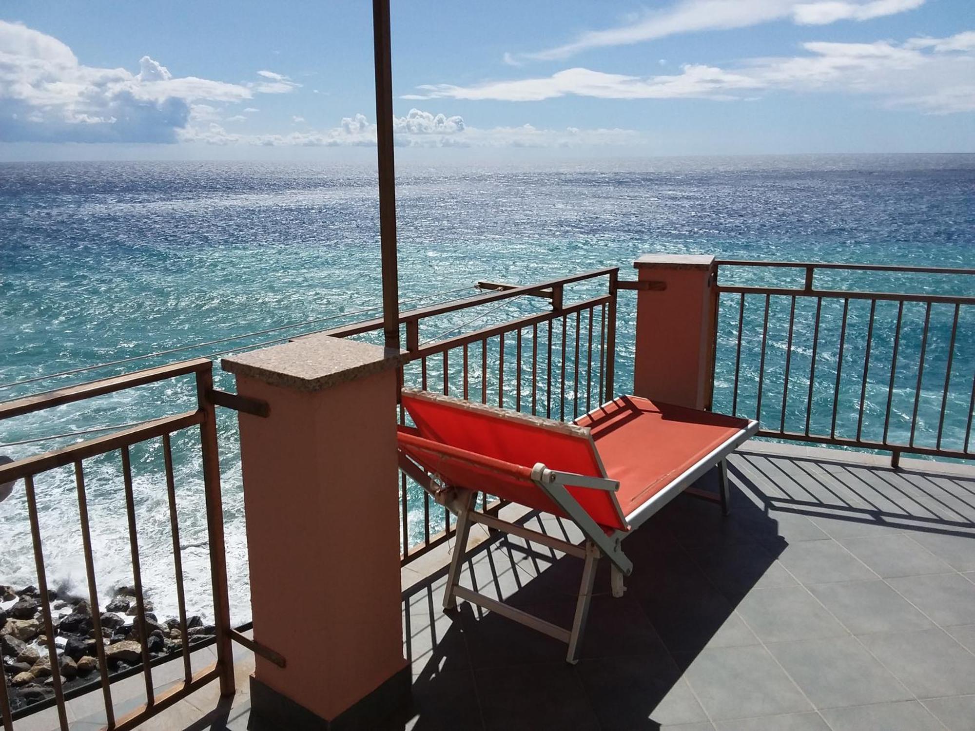 Affittacamere Elisabetta Vernazza Ngoại thất bức ảnh