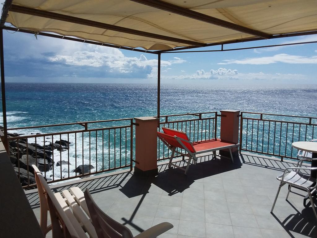 Affittacamere Elisabetta Vernazza Ngoại thất bức ảnh